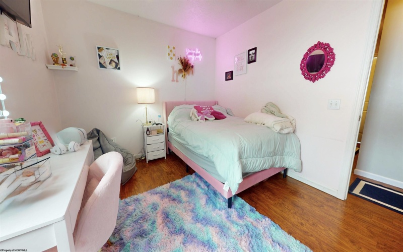 61 Hickory Drive, Fairmont, West Virginia 26554-7440, 3 Bedrooms Bedrooms, 5 Rooms Rooms,2 BathroomsBathrooms,Single Family Detached,For Sale,Hickory,10162918