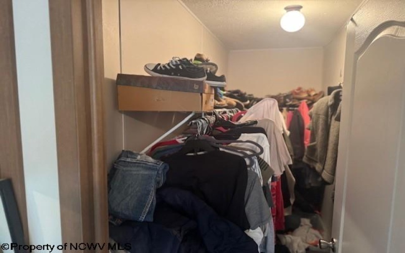 40 Yankee Lane, Beverly, West Virginia 26253, 2 Bedrooms Bedrooms, 8 Rooms Rooms,2 BathroomsBathrooms,Single Family Detached,For Sale,Yankee,10162931