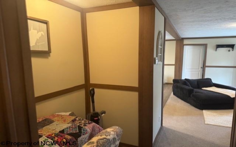 40 Yankee Lane, Beverly, West Virginia 26253, 2 Bedrooms Bedrooms, 8 Rooms Rooms,2 BathroomsBathrooms,Single Family Detached,For Sale,Yankee,10162931