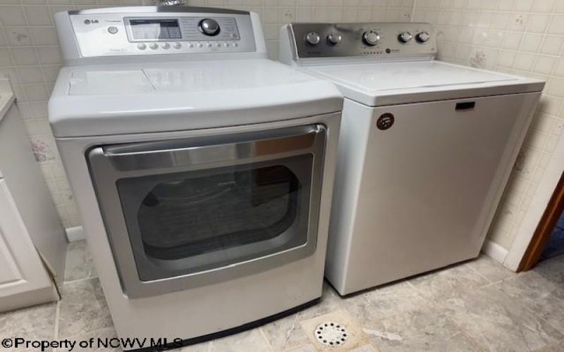 40 Yankee Lane, Beverly, West Virginia 26253, 2 Bedrooms Bedrooms, 8 Rooms Rooms,2 BathroomsBathrooms,Single Family Detached,For Sale,Yankee,10162931