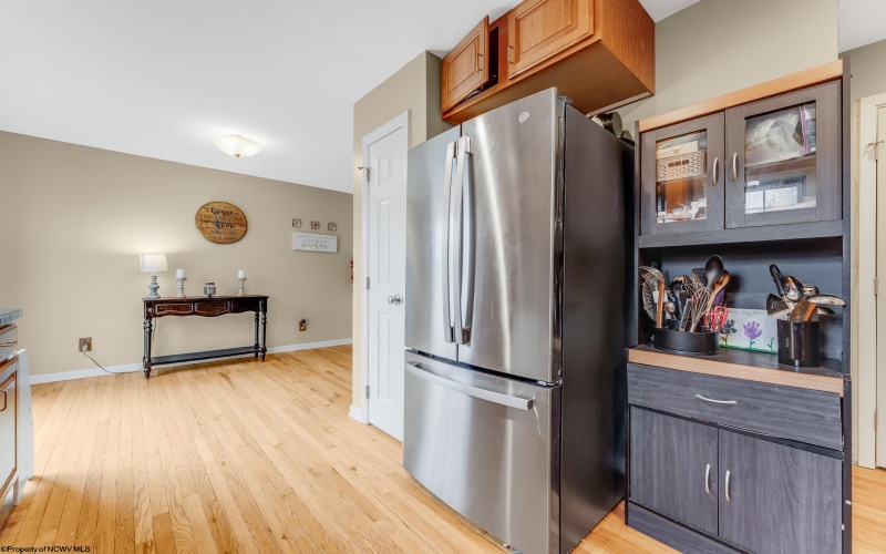 529 Santa Fe Court, Morgantown, West Virginia 26508, 3 Bedrooms Bedrooms, 8 Rooms Rooms,2 BathroomsBathrooms,Single Family Detached,For Sale,Santa Fe,10162930