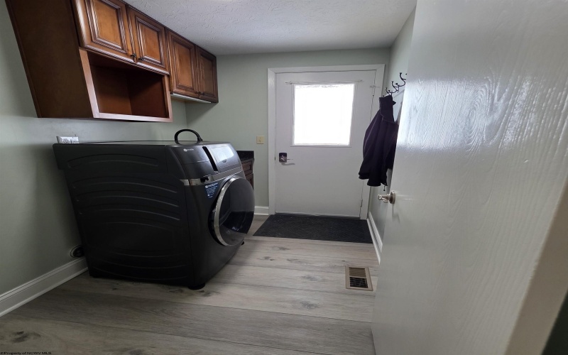 204 Murphy Creek Road, Weston, West Virginia 26452, 3 Bedrooms Bedrooms, 5 Rooms Rooms,2 BathroomsBathrooms,Single Family Detached,For Sale,Murphy Creek,10162926