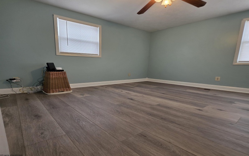 204 Murphy Creek Road, Weston, West Virginia 26452, 3 Bedrooms Bedrooms, 5 Rooms Rooms,2 BathroomsBathrooms,Single Family Detached,For Sale,Murphy Creek,10162926