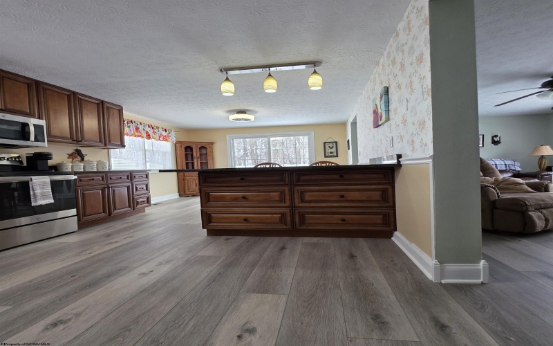 204 Murphy Creek Road, Weston, West Virginia 26452, 3 Bedrooms Bedrooms, 5 Rooms Rooms,2 BathroomsBathrooms,Single Family Detached,For Sale,Murphy Creek,10162926