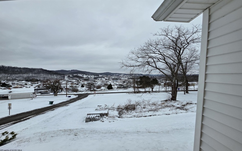 8037 Montana Avenue, Stonewood, West Virginia 26301, 2 Bedrooms Bedrooms, 5 Rooms Rooms,1 BathroomBathrooms,Single Family Detached,For Sale,Montana,10162924