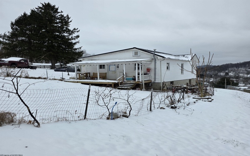 8037 Montana Avenue, Stonewood, West Virginia 26301, 2 Bedrooms Bedrooms, 5 Rooms Rooms,1 BathroomBathrooms,Single Family Detached,For Sale,Montana,10162924