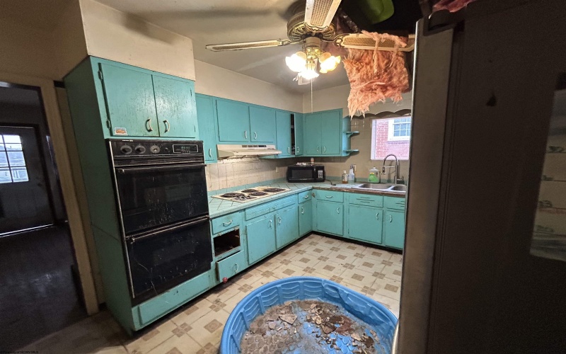 203 Indiana Avenue, Nutter Fort, West Virginia 26301, 3 Bedrooms Bedrooms, 5 Rooms Rooms,1 BathroomBathrooms,Single Family Detached,For Sale,Indiana,10162927