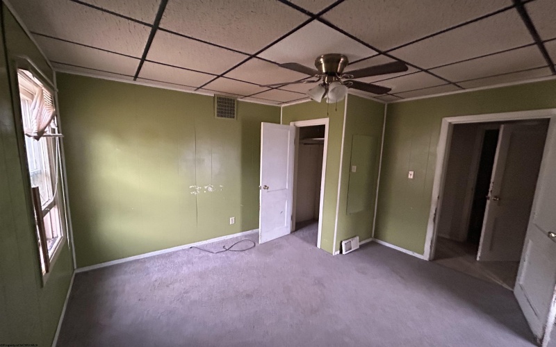 203 Indiana Avenue, Nutter Fort, West Virginia 26301, 3 Bedrooms Bedrooms, 5 Rooms Rooms,1 BathroomBathrooms,Single Family Detached,For Sale,Indiana,10162927