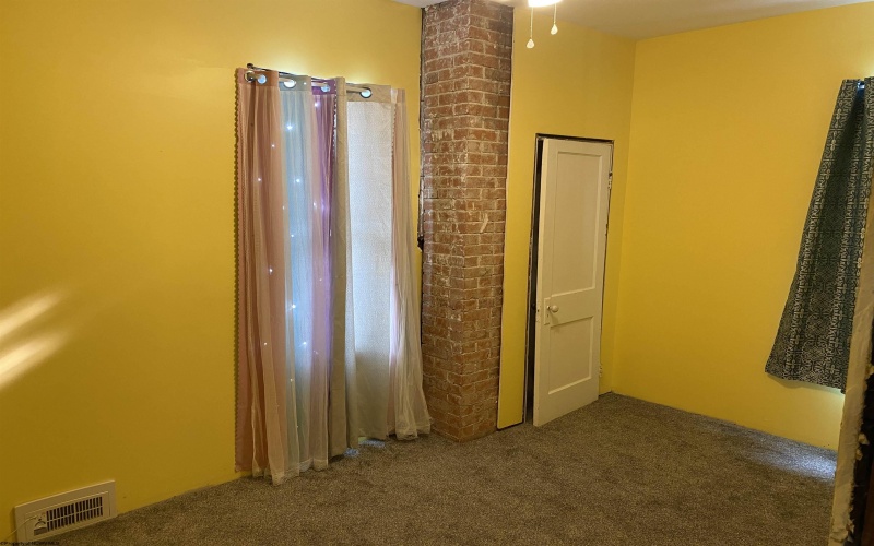 524 Kuhl Avenue, Clarksburg, West Virginia 26301, 3 Bedrooms Bedrooms, 7 Rooms Rooms,1 BathroomBathrooms,Single Family Detached,For Sale,Kuhl,10162920 524 Kuhl Avenue, Clarksburg, West Virginia 26301, 3 Bedrooms Bedrooms, 7 Rooms Rooms,1 BathroomBathrooms,Single Family Detached,For Sale,Kuhl,10162920