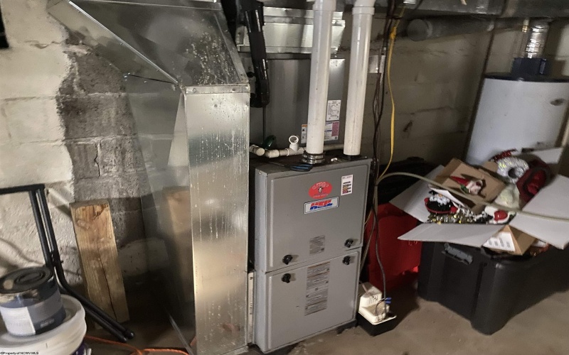 524 Kuhl Avenue, Clarksburg, West Virginia 26301, 3 Bedrooms Bedrooms, 7 Rooms Rooms,1 BathroomBathrooms,Single Family Detached,For Sale,Kuhl,10162920 524 Kuhl Avenue, Clarksburg, West Virginia 26301, 3 Bedrooms Bedrooms, 7 Rooms Rooms,1 BathroomBathrooms,Single Family Detached,For Sale,Kuhl,10162920