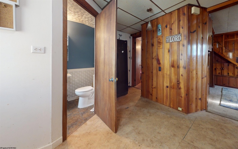 284 VIEW Avenue, Fairmont, West Virginia 26554, 3 Bedrooms Bedrooms, 9 Rooms Rooms,2 BathroomsBathrooms,Single Family Detached,For Sale,VIEW,10162923