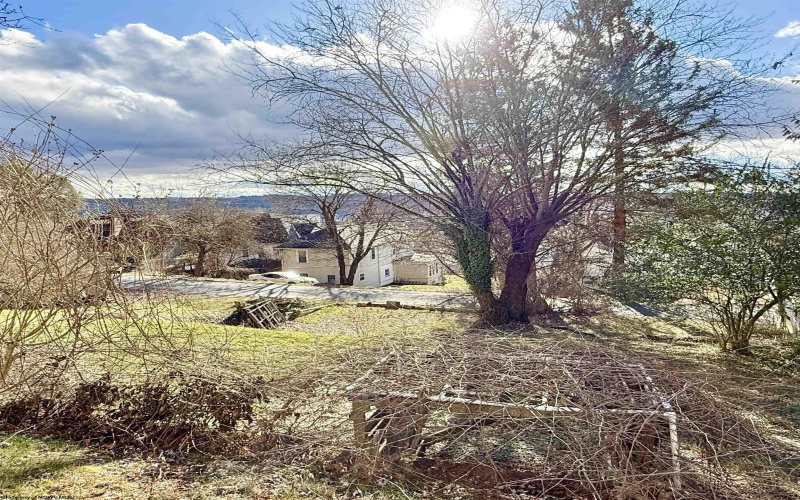 284 VIEW Avenue, Fairmont, West Virginia 26554, 3 Bedrooms Bedrooms, 9 Rooms Rooms,2 BathroomsBathrooms,Single Family Detached,For Sale,VIEW,10162923