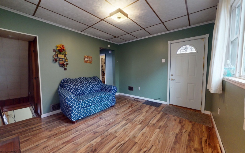 284 VIEW Avenue, Fairmont, West Virginia 26554, 3 Bedrooms Bedrooms, 9 Rooms Rooms,2 BathroomsBathrooms,Single Family Detached,For Sale,VIEW,10162923