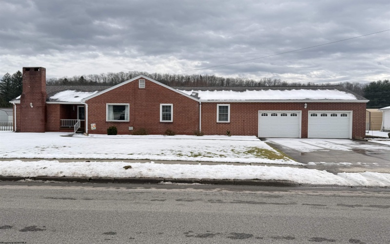 1731 Davis Avenue, Elkins, West Virginia 26241, 3 Bedrooms Bedrooms, 9 Rooms Rooms,2 BathroomsBathrooms,Single Family Detached,For Sale,Davis,10162945