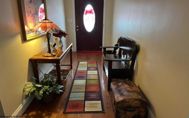 29 Par Lane, Maidsville, West Virginia 26541, 3 Bedrooms Bedrooms, 5 Rooms Rooms,2 BathroomsBathrooms,Single Family Attached,For Sale,Par,10162941