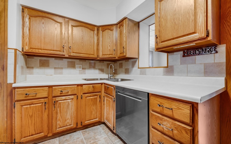 230 Madison Avenue, Hopwood, Pennsylvania 15445, 3 Bedrooms Bedrooms, 6 Rooms Rooms,2 BathroomsBathrooms,Single Family Detached,For Sale,Madison,10162946 230 Madison Avenue, Hopwood, Pennsylvania 15445, 3 Bedrooms Bedrooms, 6 Rooms Rooms,2 BathroomsBathrooms,Single Family Detached,For Sale,Madison,10162946