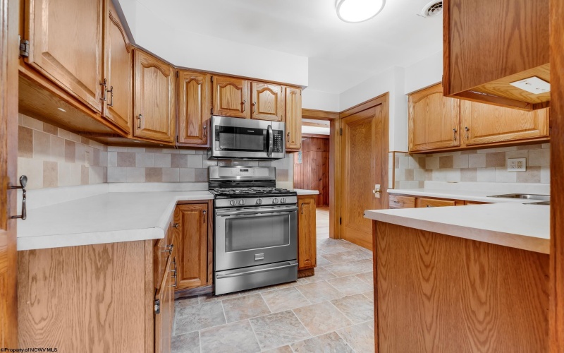 230 Madison Avenue, Hopwood, Pennsylvania 15445, 3 Bedrooms Bedrooms, 6 Rooms Rooms,2 BathroomsBathrooms,Single Family Detached,For Sale,Madison,10162946 230 Madison Avenue, Hopwood, Pennsylvania 15445, 3 Bedrooms Bedrooms, 6 Rooms Rooms,2 BathroomsBathrooms,Single Family Detached,For Sale,Madison,10162946