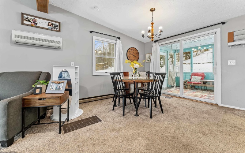 401 Shawnee Drive, Morgantown, West Virginia 26508, 3 Bedrooms Bedrooms, 8 Rooms Rooms,1 BathroomBathrooms,Single Family Detached,For Sale,Shawnee,10162960