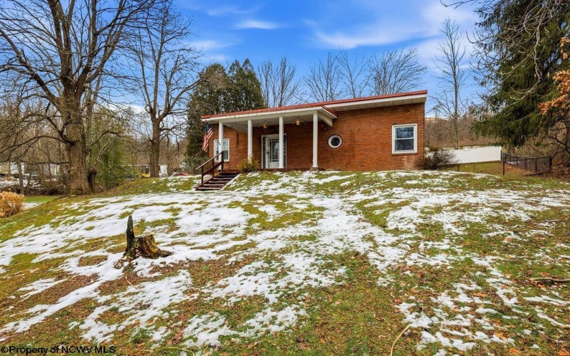 408 Parkway Avenue, Anmoore, West Virginia 26323, 2 Bedrooms Bedrooms, 5 Rooms Rooms,1 BathroomBathrooms,Single Family Detached,For Sale,Parkway,10162957 408 Parkway Avenue, Anmoore, West Virginia 26323, 2 Bedrooms Bedrooms, 5 Rooms Rooms,1 BathroomBathrooms,Single Family Detached,For Sale,Parkway,10162957