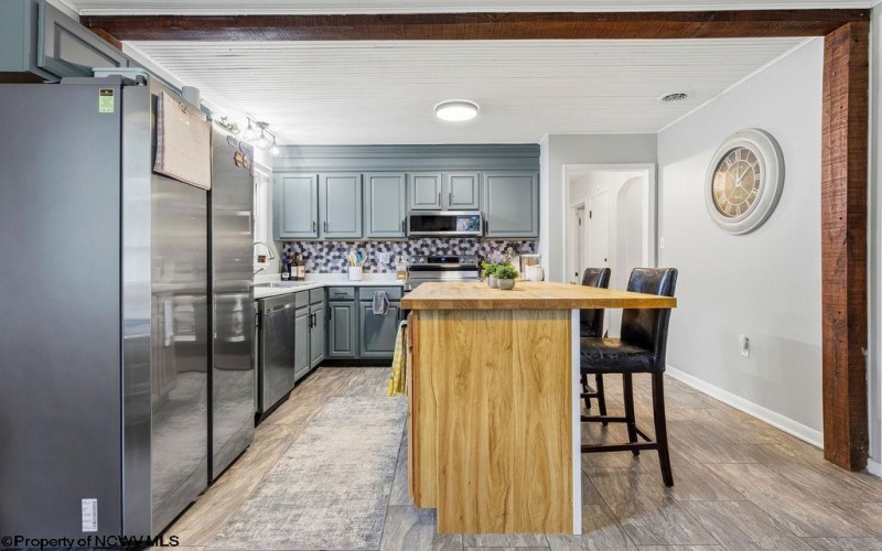 408 Parkway Avenue, Anmoore, West Virginia 26323, 2 Bedrooms Bedrooms, 5 Rooms Rooms,1 BathroomBathrooms,Single Family Detached,For Sale,Parkway,10162957 408 Parkway Avenue, Anmoore, West Virginia 26323, 2 Bedrooms Bedrooms, 5 Rooms Rooms,1 BathroomBathrooms,Single Family Detached,For Sale,Parkway,10162957