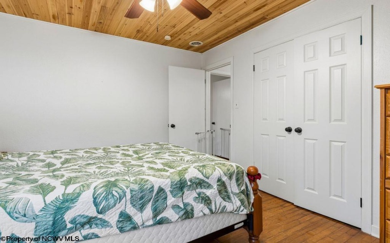 408 Parkway Avenue, Anmoore, West Virginia 26323, 2 Bedrooms Bedrooms, 5 Rooms Rooms,1 BathroomBathrooms,Single Family Detached,For Sale,Parkway,10162957 408 Parkway Avenue, Anmoore, West Virginia 26323, 2 Bedrooms Bedrooms, 5 Rooms Rooms,1 BathroomBathrooms,Single Family Detached,For Sale,Parkway,10162957