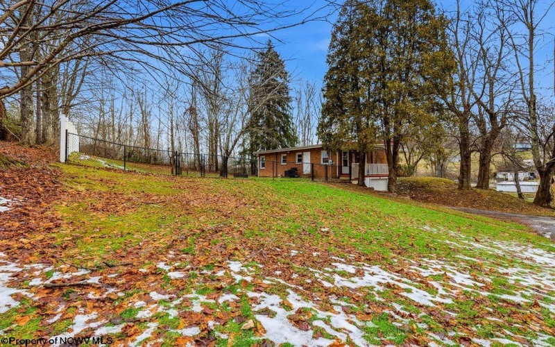 408 Parkway Avenue, Anmoore, West Virginia 26323, 2 Bedrooms Bedrooms, 5 Rooms Rooms,1 BathroomBathrooms,Single Family Detached,For Sale,Parkway,10162957 408 Parkway Avenue, Anmoore, West Virginia 26323, 2 Bedrooms Bedrooms, 5 Rooms Rooms,1 BathroomBathrooms,Single Family Detached,For Sale,Parkway,10162957