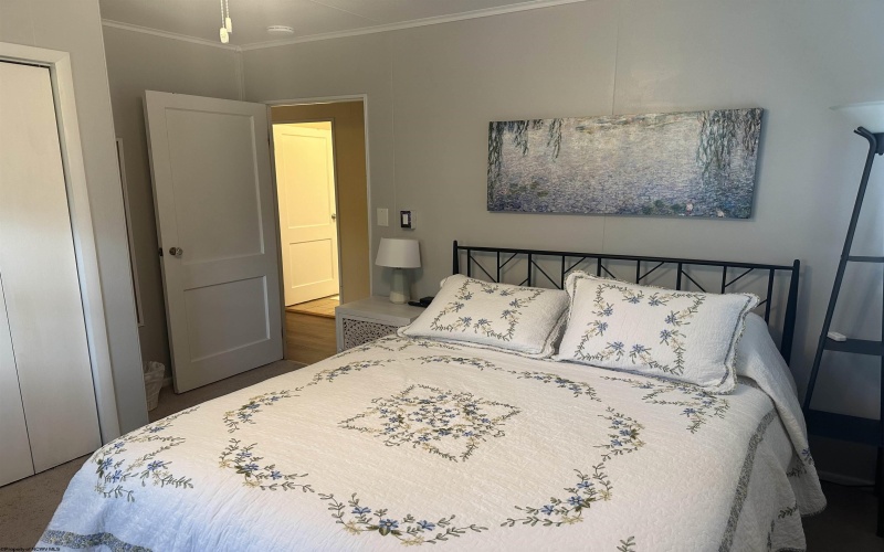 1208 Cambridge Avenue, Morgantown, West Virginia 26505, 3 Bedrooms Bedrooms, 7 Rooms Rooms,2 BathroomsBathrooms,Residential Rentals,For Rent,Cambridge,10159913