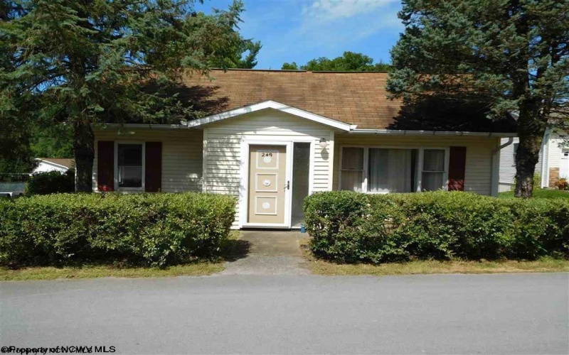 249 Main Street, Morgantown, West Virginia 26505, 3 Bedrooms Bedrooms, 6 Rooms Rooms,1 BathroomBathrooms,Residential Rentals,For Rent,Main,10162950