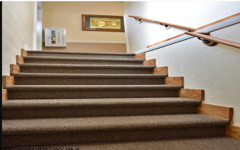 134 Main Street, Bridgeport, West Virginia 26330, 2 Bedrooms Bedrooms, 4 Rooms Rooms,1 BathroomBathrooms,Residential Rentals,For Rent,Main,10162961