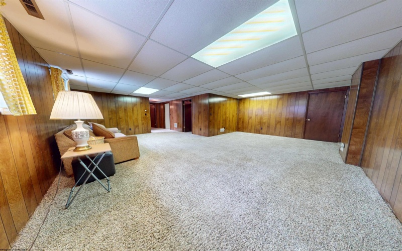 1608 Michael Lane, Fairmont, West Virginia 26554-0000, 4 Bedrooms Bedrooms, 12 Rooms Rooms,2 BathroomsBathrooms,Single Family Detached,For Sale,Michael,10162948