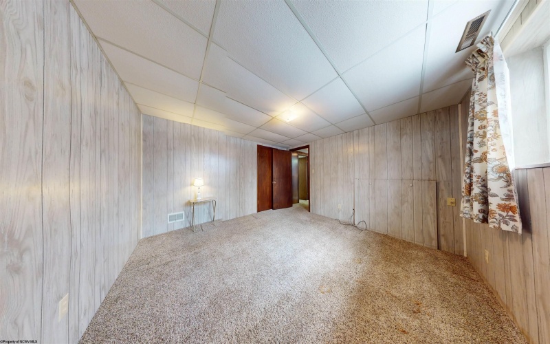 1608 Michael Lane, Fairmont, West Virginia 26554-0000, 4 Bedrooms Bedrooms, 12 Rooms Rooms,2 BathroomsBathrooms,Single Family Detached,For Sale,Michael,10162948