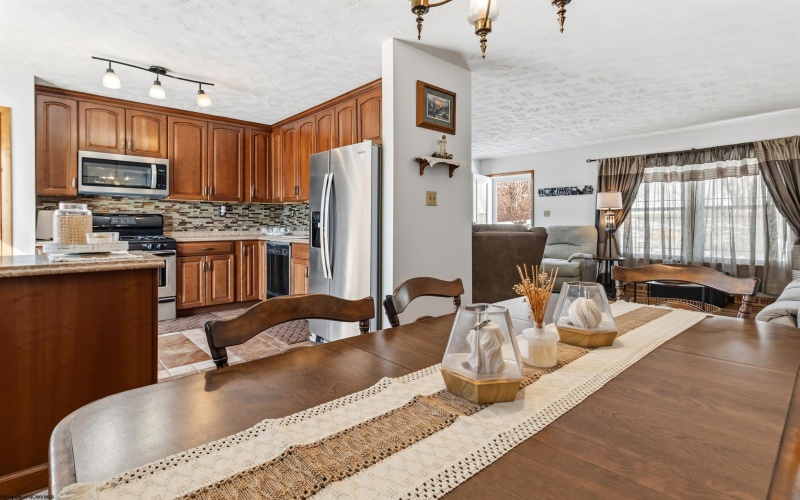 219 Mockingbird Lane, Fairmont, West Virginia 26554, 3 Bedrooms Bedrooms, 7 Rooms Rooms,2 BathroomsBathrooms,Single Family Detached,For Sale,Mockingbird,10162952 219 Mockingbird Lane, Fairmont, West Virginia 26554, 3 Bedrooms Bedrooms, 7 Rooms Rooms,2 BathroomsBathrooms,Single Family Detached,For Sale,Mockingbird,10162952