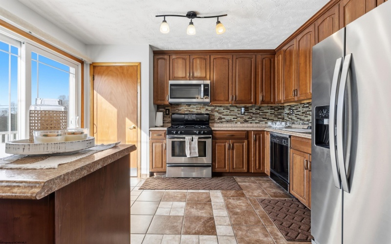 219 Mockingbird Lane, Fairmont, West Virginia 26554, 3 Bedrooms Bedrooms, 7 Rooms Rooms,2 BathroomsBathrooms,Single Family Detached,For Sale,Mockingbird,10162952 219 Mockingbird Lane, Fairmont, West Virginia 26554, 3 Bedrooms Bedrooms, 7 Rooms Rooms,2 BathroomsBathrooms,Single Family Detached,For Sale,Mockingbird,10162952