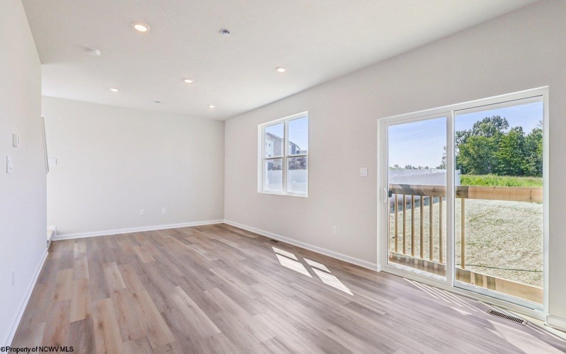 326 Dye Lane, Morgantown, West Virginia 26501, 4 Bedrooms Bedrooms, 8 Rooms Rooms,2 BathroomsBathrooms,Single Family Detached,For Sale,Dye,10162953 326 Dye Lane, Morgantown, West Virginia 26501, 4 Bedrooms Bedrooms, 8 Rooms Rooms,2 BathroomsBathrooms,Single Family Detached,For Sale,Dye,10162953