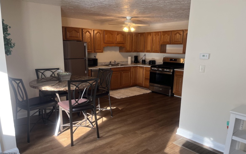 619 Fall Avenue, Weston, West Virginia 26452, 2 Bedrooms Bedrooms, 4 Rooms Rooms,1 BathroomBathrooms,Single Family Detached,For Sale,Fall,10162956