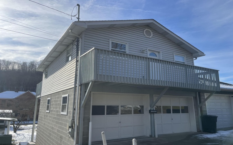 619 Fall Avenue, Weston, West Virginia 26452, 2 Bedrooms Bedrooms, 4 Rooms Rooms,1 BathroomBathrooms,Single Family Detached,For Sale,Fall,10162956