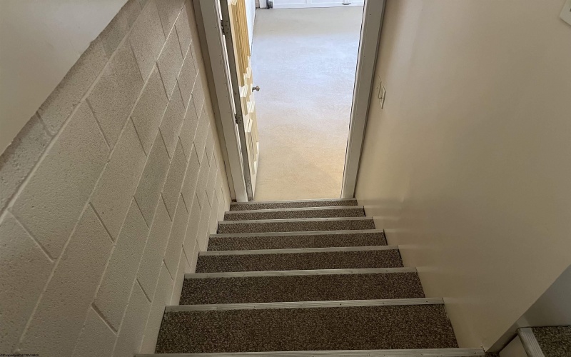 619 Fall Avenue, Weston, West Virginia 26452, 2 Bedrooms Bedrooms, 4 Rooms Rooms,1 BathroomBathrooms,Single Family Detached,For Sale,Fall,10162956