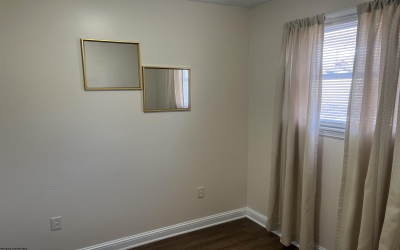 619 Fall Avenue, Weston, West Virginia 26452, 2 Bedrooms Bedrooms, 4 Rooms Rooms,1 BathroomBathrooms,Single Family Detached,For Sale,Fall,10162956