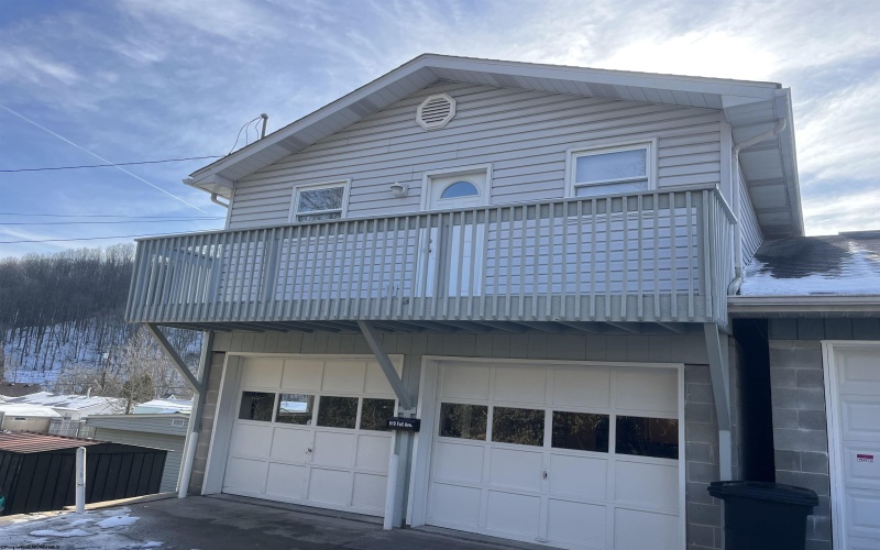 619 Fall Avenue, Weston, West Virginia 26452, 2 Bedrooms Bedrooms, 4 Rooms Rooms,1 BathroomBathrooms,Single Family Detached,For Sale,Fall,10162956