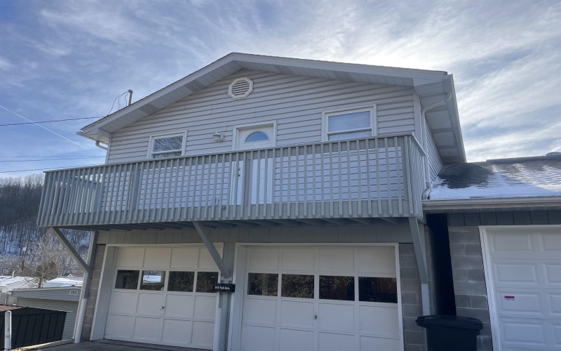 619 Fall Avenue, Weston, West Virginia 26452, 2 Bedrooms Bedrooms, 4 Rooms Rooms,1 BathroomBathrooms,Single Family Detached,For Sale,Fall,10162956