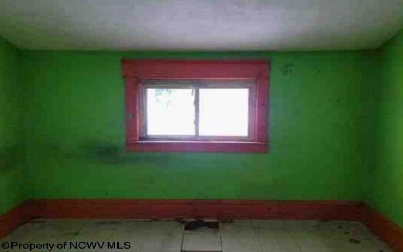 848 NEVILLE Street, Follansbee, West Virginia 26037, 3 Bedrooms Bedrooms, 7 Rooms Rooms,1 BathroomBathrooms,Single Family Detached,For Sale,NEVILLE,10162977