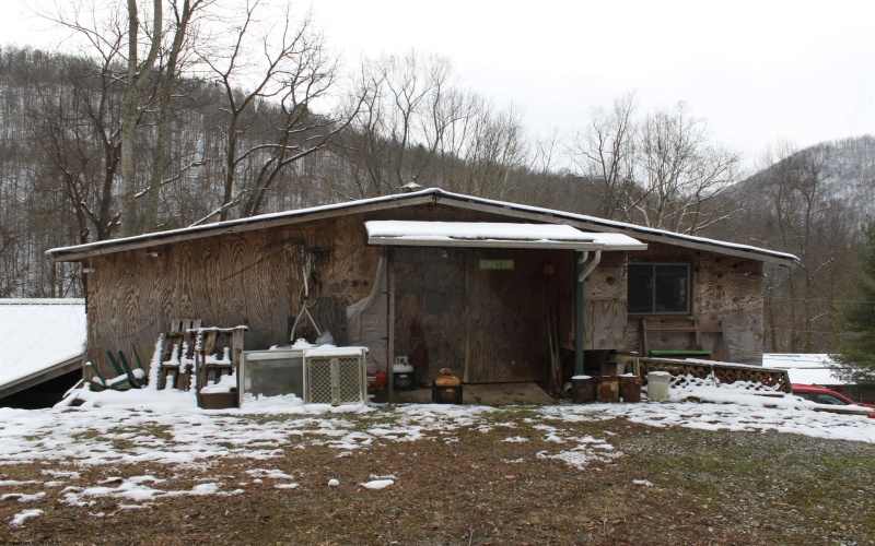 770 Elk River Road, Webster Springs, West Virginia 26288, 3 Bedrooms Bedrooms, 8 Rooms Rooms,1 BathroomBathrooms,Single Family Detached,For Sale,Elk River,10162976