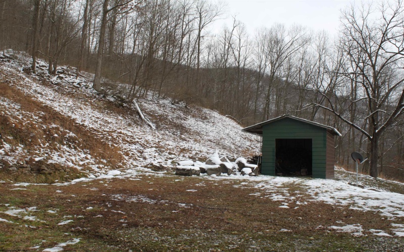 770 Elk River Road, Webster Springs, West Virginia 26288, 3 Bedrooms Bedrooms, 8 Rooms Rooms,1 BathroomBathrooms,Single Family Detached,For Sale,Elk River,10162976