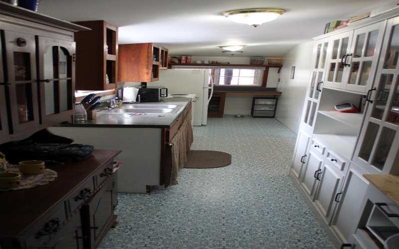 770 Elk River Road, Webster Springs, West Virginia 26288, 3 Bedrooms Bedrooms, 8 Rooms Rooms,1 BathroomBathrooms,Single Family Detached,For Sale,Elk River,10162976