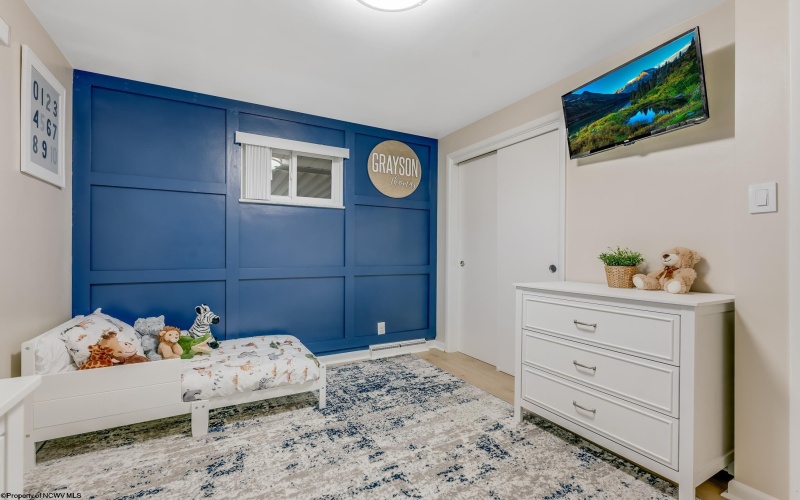 460 Broadway Avenue, Star City, West Virginia 26505, 3 Bedrooms Bedrooms, 5 Rooms Rooms,2 BathroomsBathrooms,Single Family Detached,For Sale,Broadway,10162973