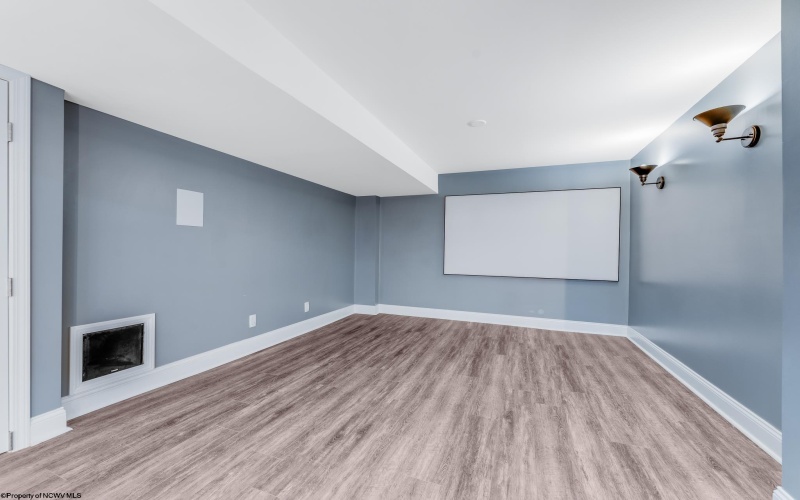 460 Broadway Avenue, Star City, West Virginia 26505, 3 Bedrooms Bedrooms, 5 Rooms Rooms,2 BathroomsBathrooms,Single Family Detached,For Sale,Broadway,10162973