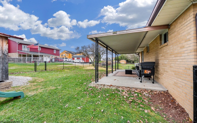 460 Broadway Avenue, Star City, West Virginia 26505, 3 Bedrooms Bedrooms, 5 Rooms Rooms,2 BathroomsBathrooms,Single Family Detached,For Sale,Broadway,10162973