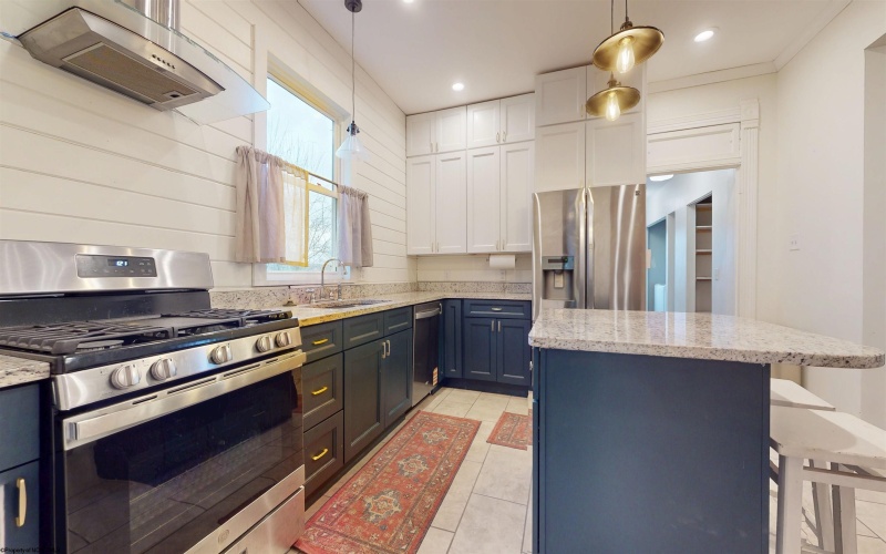 518 Worthington Drive, Bridgeport, West Virginia 26330, 4 Bedrooms Bedrooms, 9 Rooms Rooms,2 BathroomsBathrooms,Single Family Detached,For Sale,Worthington,10162993