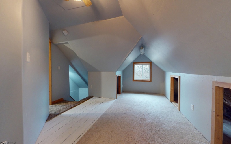 518 Worthington Drive, Bridgeport, West Virginia 26330, 4 Bedrooms Bedrooms, 9 Rooms Rooms,2 BathroomsBathrooms,Single Family Detached,For Sale,Worthington,10162993