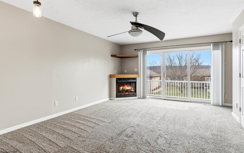 103 Pierpont Heights, Morgantown, West Virginia 26508, 2 Bedrooms Bedrooms, 4 Rooms Rooms,2 BathroomsBathrooms,Residential Rentals,For Rent,Pierpont,10162989